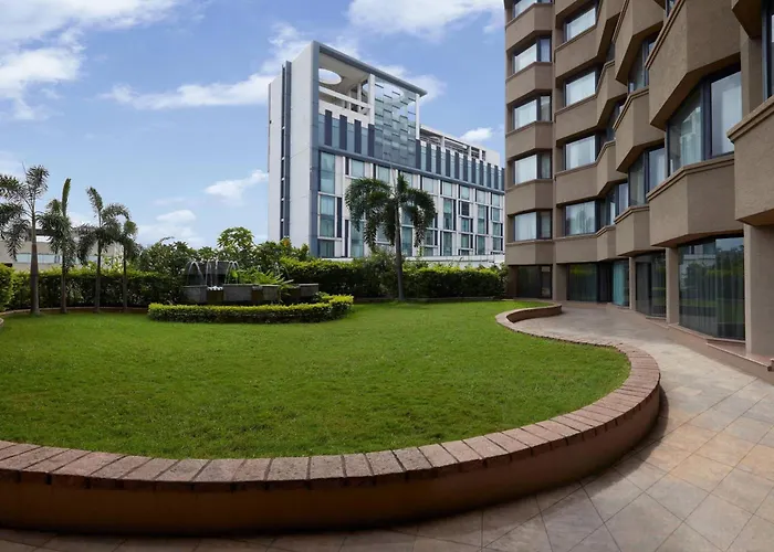Hyderabad Marriott Hotel&Convention Centre