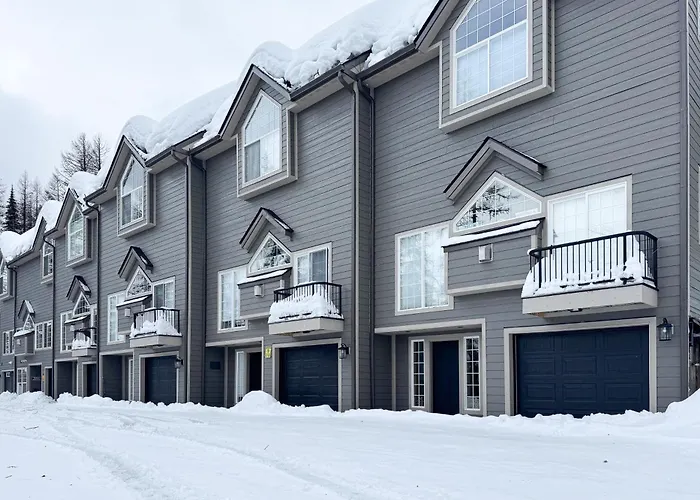 Schweitzer Ullr Retreat