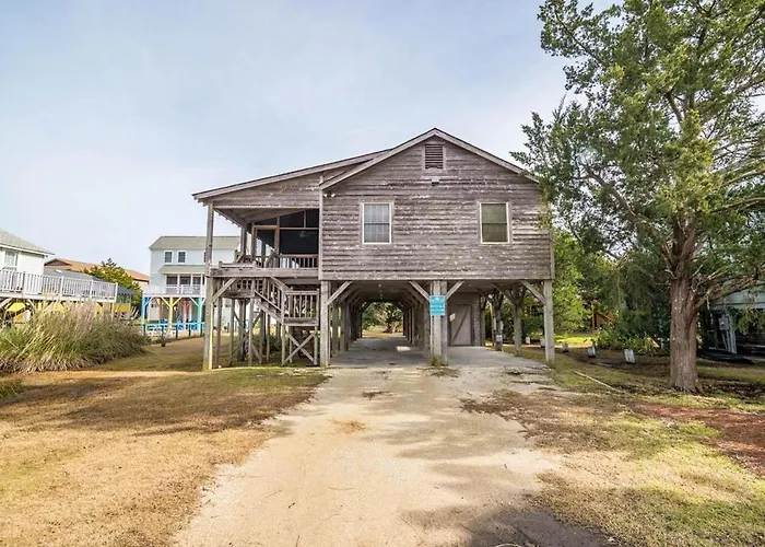 Drop Anchor A Dog-Friendly Home With Beach Access