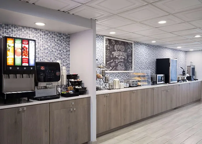 Americinn By Wyndham Woodstock Il