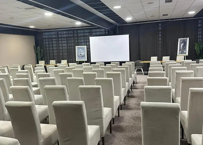Garnet Hotel & Event Centar