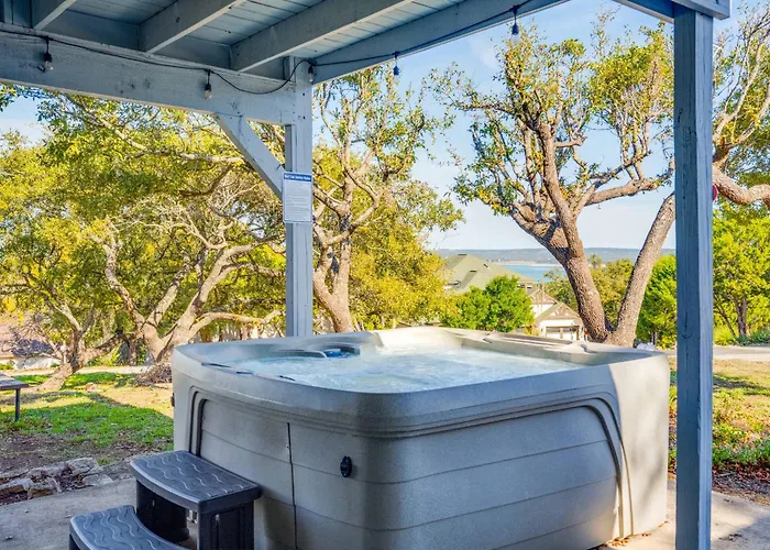 Tequila Sunrise Hot Tub Lake View Firepit Pool