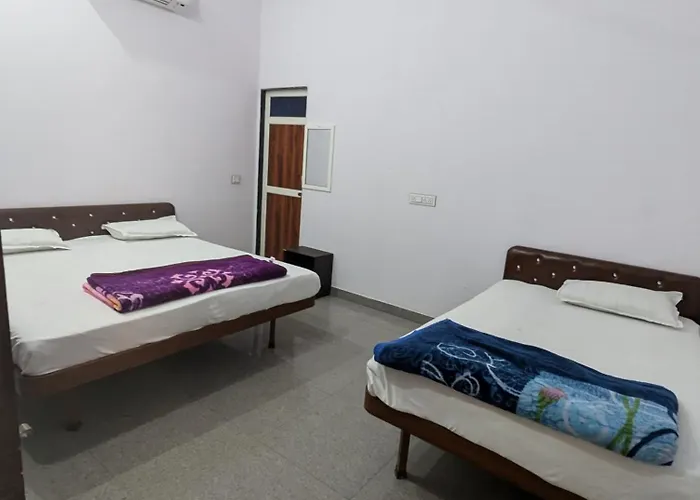Hotel Raghunath Palace
