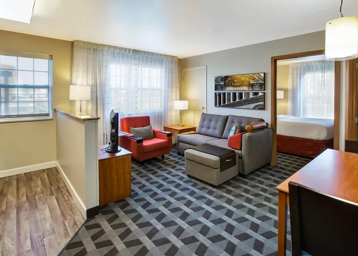 Towneplace Suites By Marriott Detroit Livonia