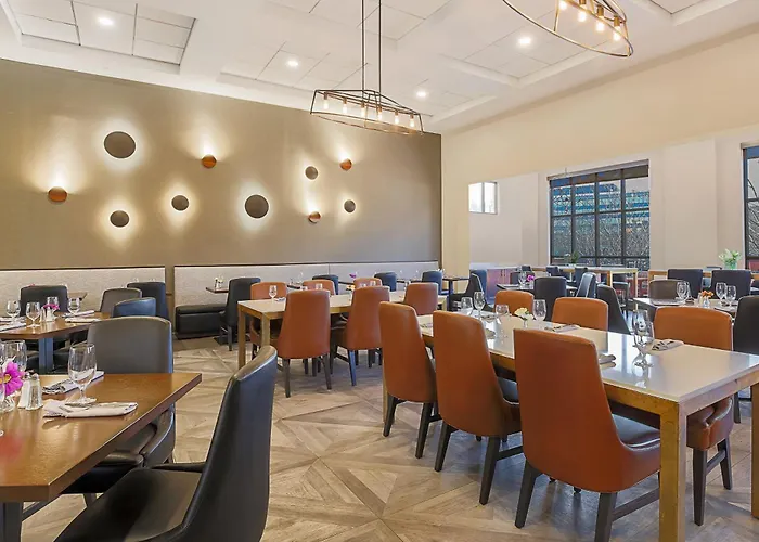 Sheraton Tarrytown Hotel