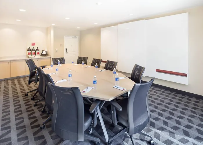 Towneplace Suites By Marriott Portland Vancouver