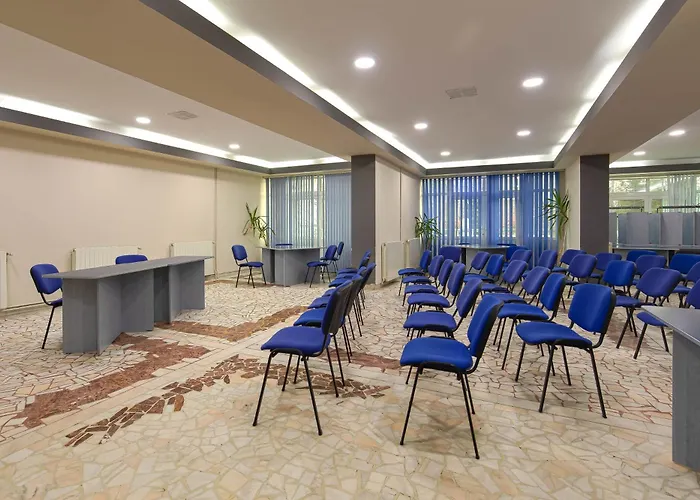Hotel Alexandros Busteni by Genco&Restaurant Miorita
