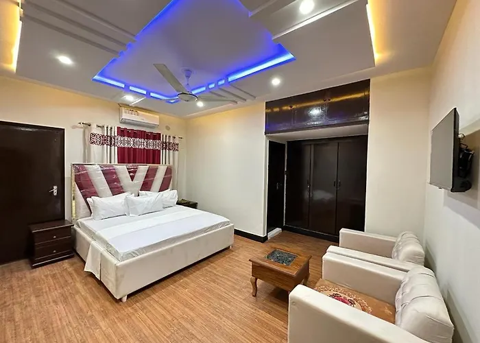 Serene Inn F10