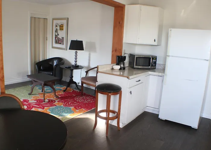 Historical Hotel - House Of Ludington