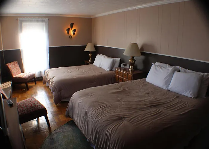 Historical Hotel - House Of Ludington