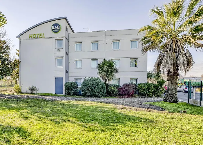 B&B Hotel Bordeaux Lac Sur Bruges