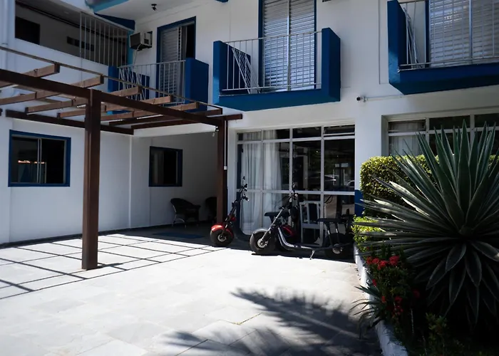 Mova - Hotel Costa Azul
