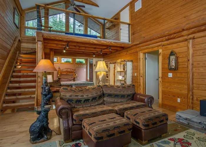 Blissful Bears Mountain - Blissful Bear Cabin, Long Range View 2