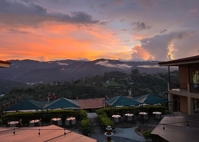 Hotel Orocay Lodge