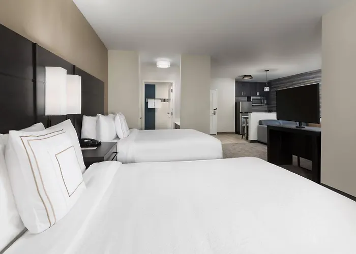 Residence Inn Long Island Garden City