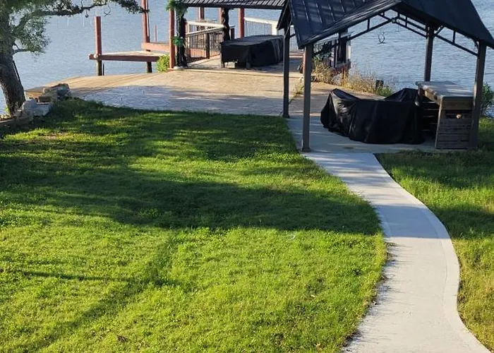 Waterfront Studio