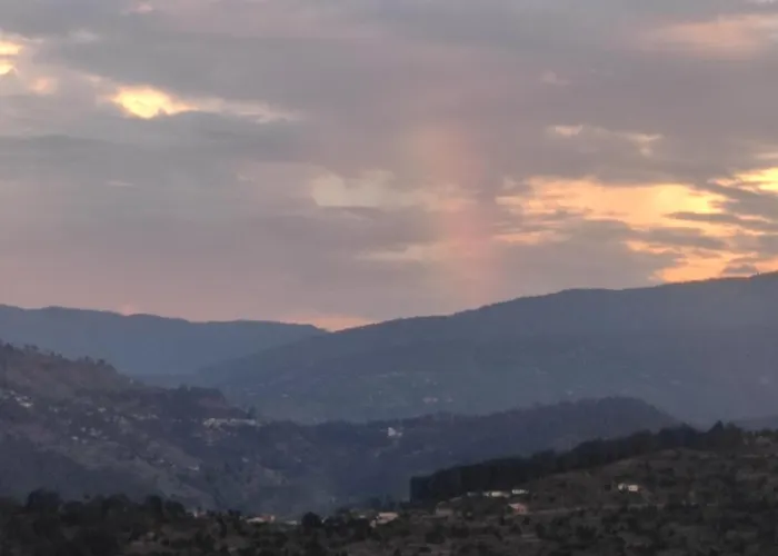 Adaara Retreat - Pet Friendly Cottages, Almora