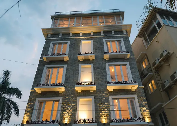Hotel Naren Villa