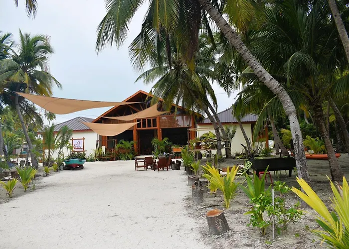 Rattehi Inn At Rakeedhoo