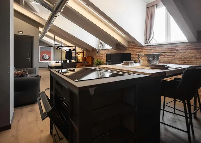 Ar Suites&Art