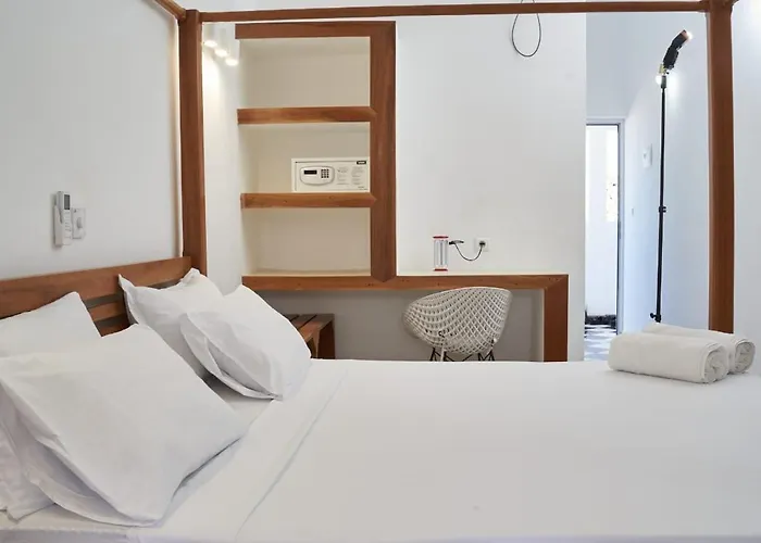 Jirajira Hotel