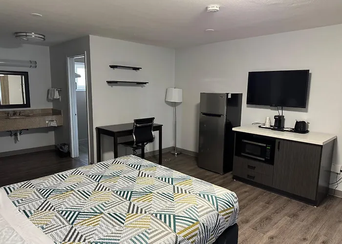 Studio 6 Suites Vancouver Wa Waterfront