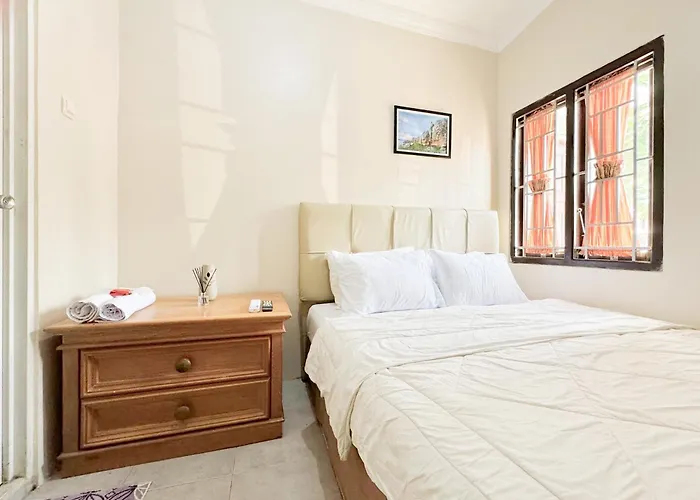 Owk Homestay Syariah Mitra Reddoorz Wonosobo