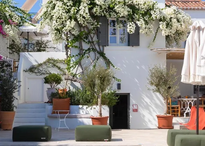 Yayaki Spetses