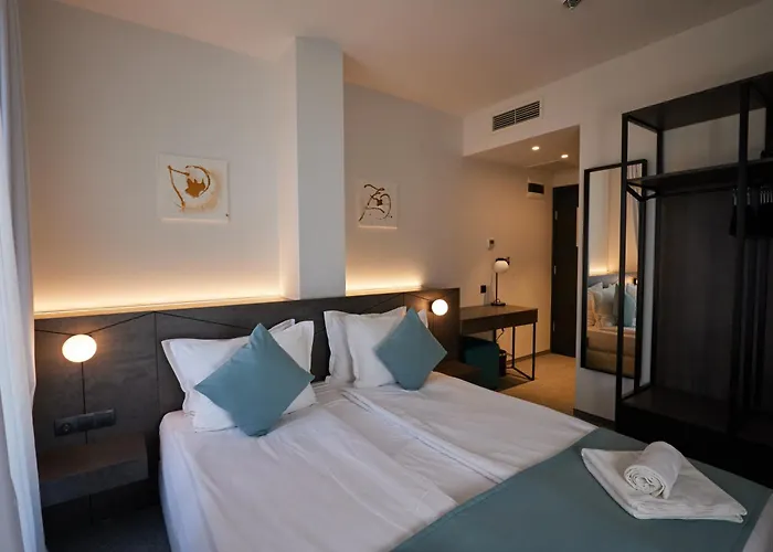 Bizarre Boutique Hotel