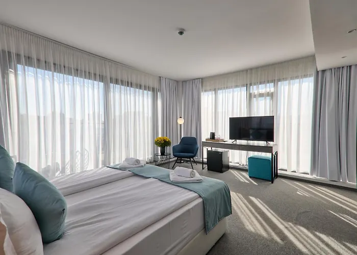 Bizarre Boutique Hotel