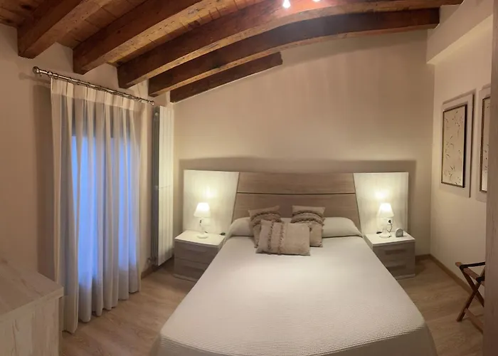 Apartamentos Turisticos de Soria Collado 3
