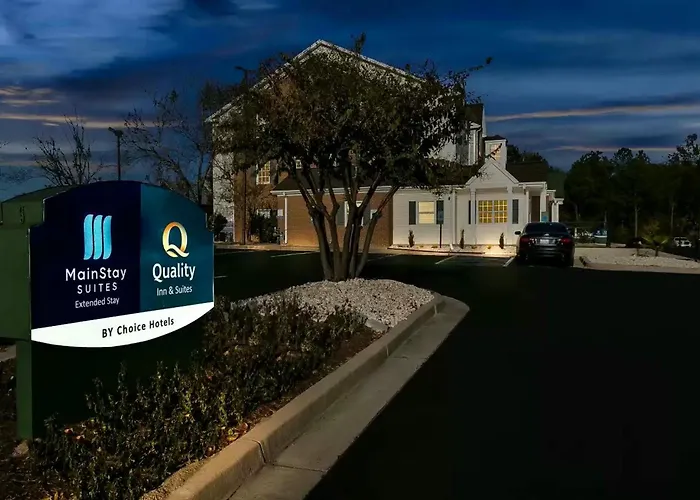 Quality Inn & Suites Columbia Harbison
