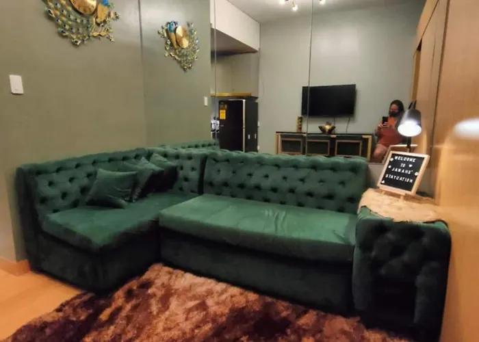 Breath Staycation Trees Residences Tower 5
