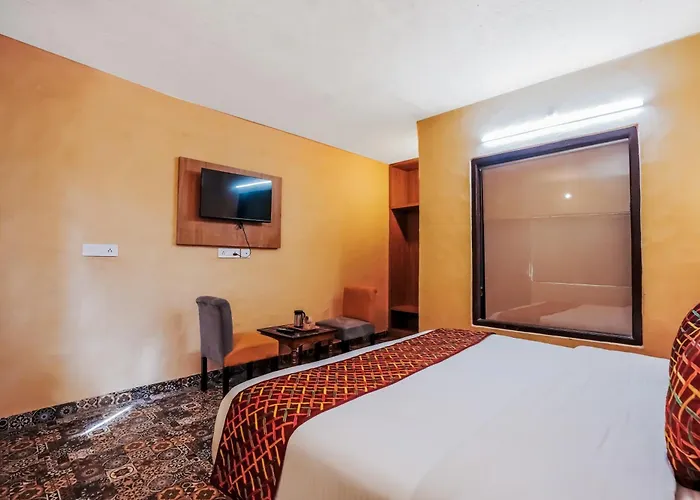 Nature Valley View Resort Mashobra !! Luxury Choice !! Gaming Zone !! Open Terrace !! Big Parking