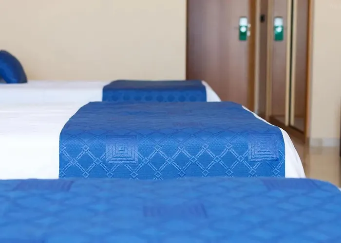 Hotel Puerta De Sahagun