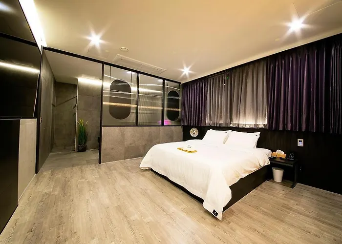 Epoche Hotel