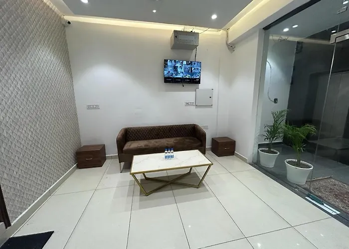 Hotel Platinum Inn