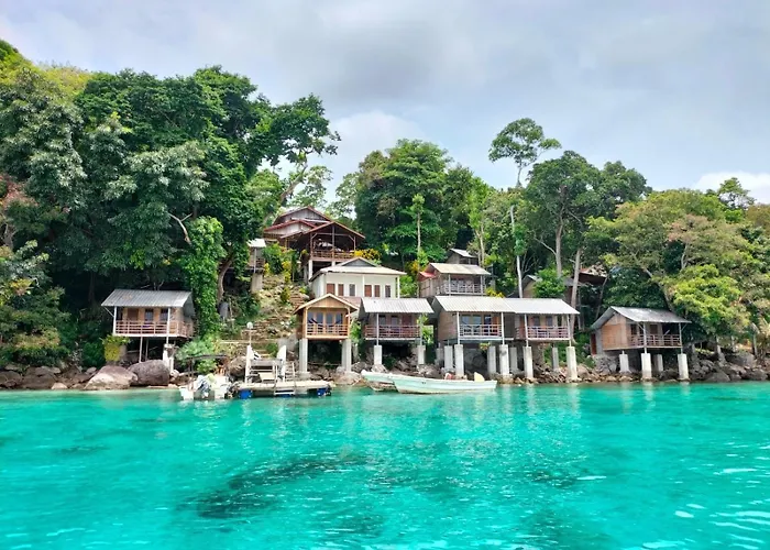 Olala Bungalows And Restaurant