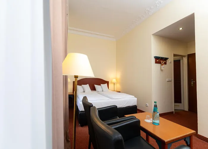 Akzent Hotel Am Goldenen Strauss