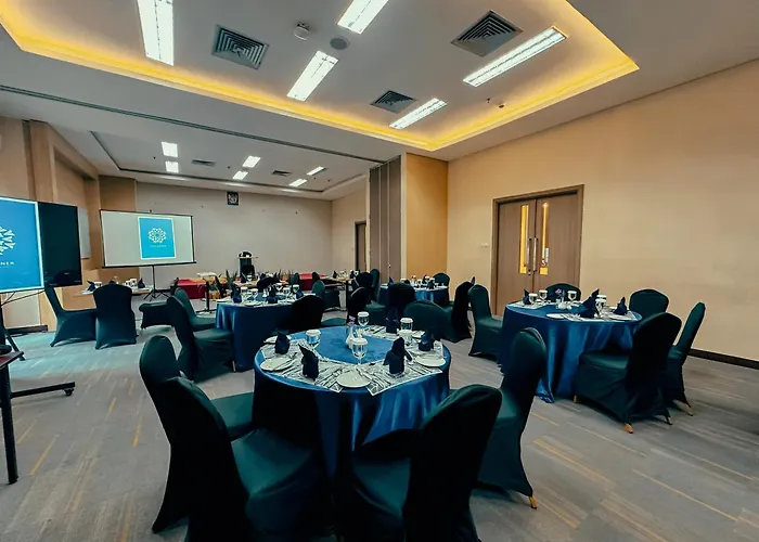 Anara Sky Kualanamu Hotel