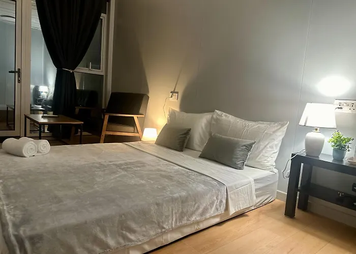 H&T Pj Gasing - Cabin Studio - Netflix & Free Parking