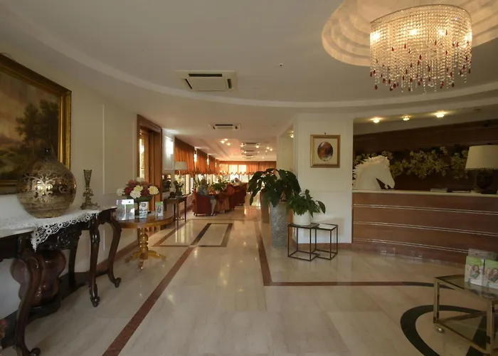 Hotel Paradiso