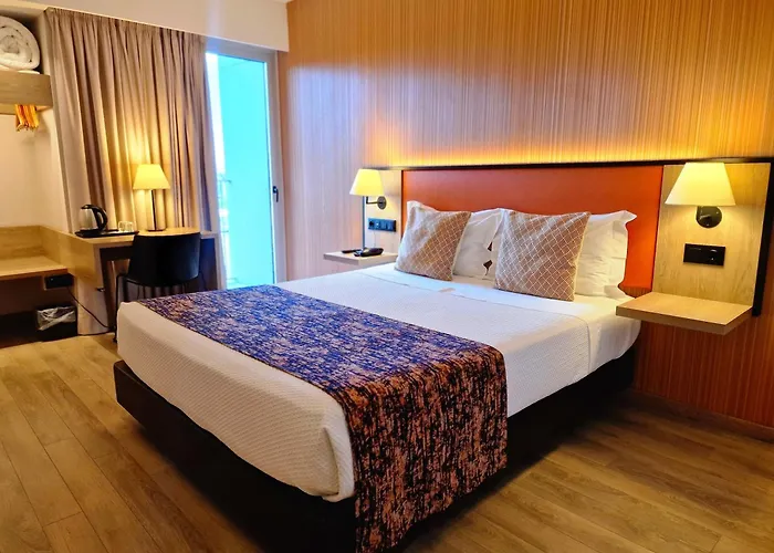 Hotel 3K Porto Aeroporto