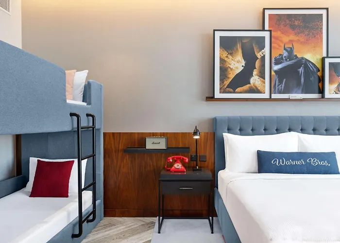 The Wb Abu Dhabi, Curio Collection By Hilton