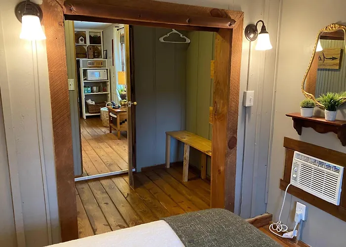 Convenient Cottage-Hot Tub, 4 Minutes To Dahlonega