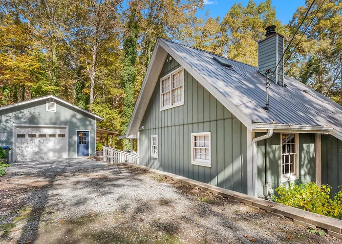 Cabin Fever - Hot Tub, Game Room, 3 King Beds