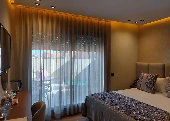 Swiss Continental Hotel