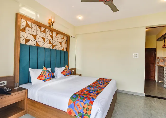Jingle Tree Resort In Arambol