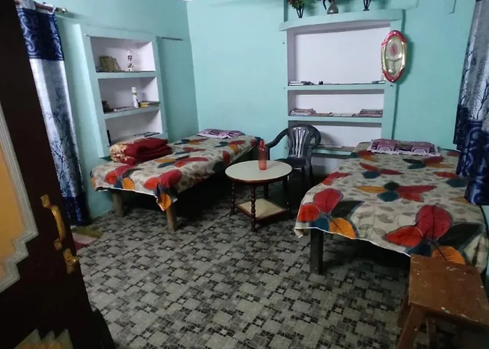Mahalaxmi Triveni Hotel