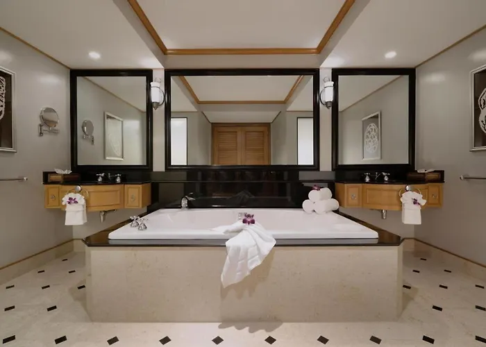 Marriotts Phuket Beach Club